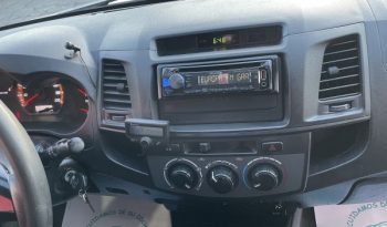 TOYOTA HILUX completo