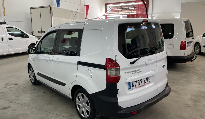 FORD  TRANSIT COURIER KOMBI  TREND completo